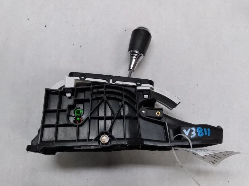 TJ        2016 Transmission Shift 1777676 - Image 2 of 4