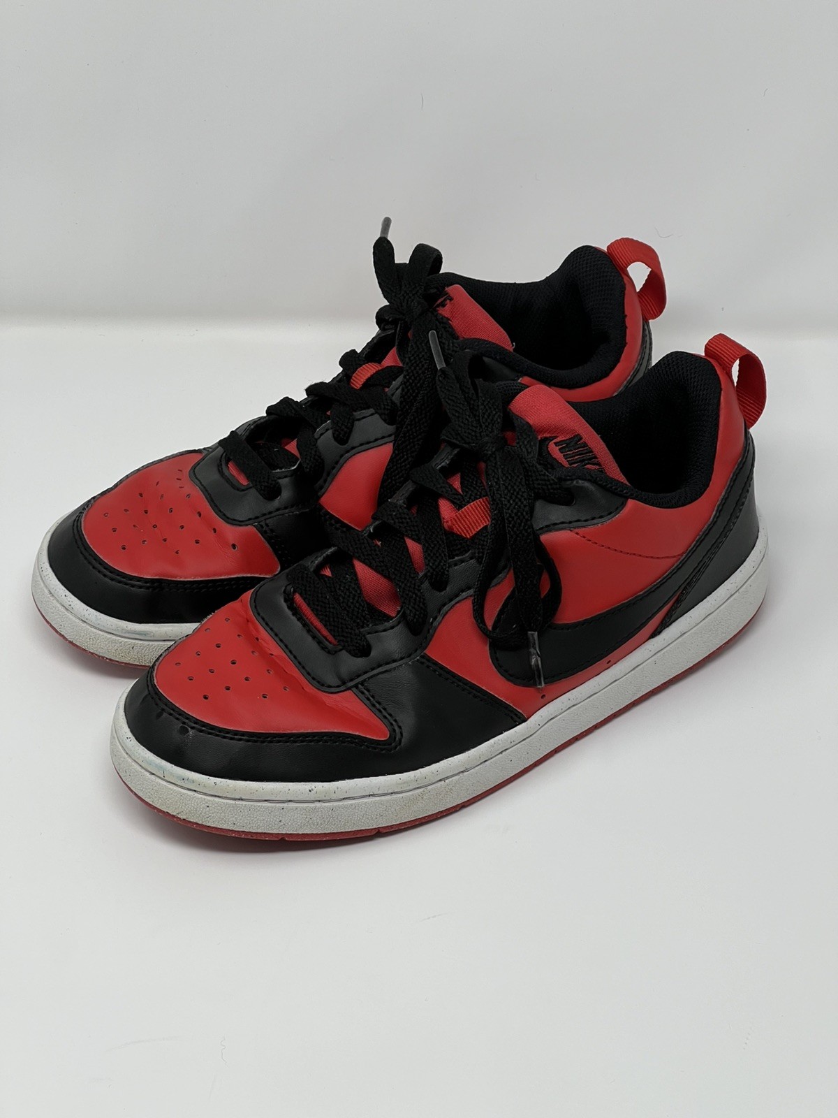 Nike Kids Court Borough Low Recraft Red Black Lace-Up Sneaker Shoes Size 5Y