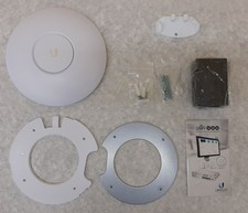 Ubiquiti Networks UniFi AC Pro Wi-Fi 802.11ac Access Point UAP-AC-PRO-US