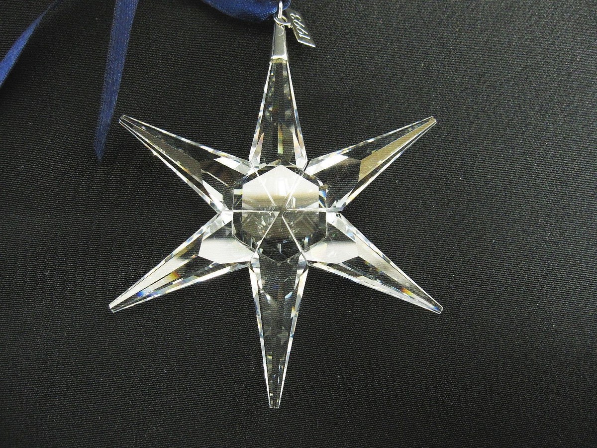 Swarovski Annual Crystal Christmas Ornament Star Snowflake 1993
