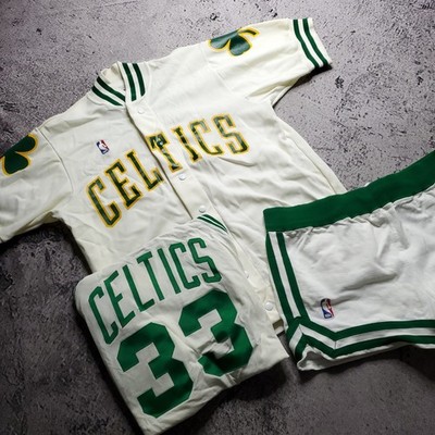 Vintage 80s Sand-Knit Larry Bird Boston Celtics warm up