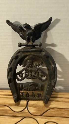 Cast Iron Odd Fellows IOOF Good Luck Eagle Horseshoe Seeing Eye Ron Valish Mason