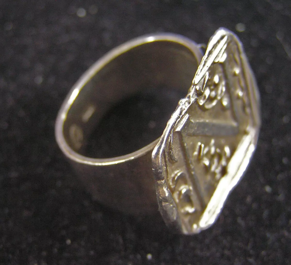 Waxing poetic rings sale