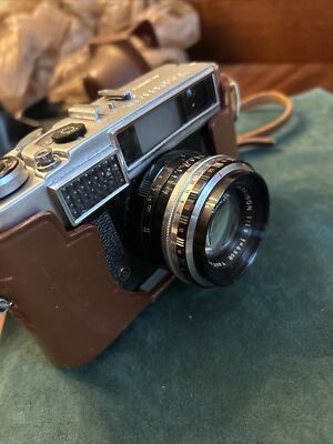 Yashica 1c Lynx-14E Rangefinder 45mm film camera W/ NECK STRAP | eBay