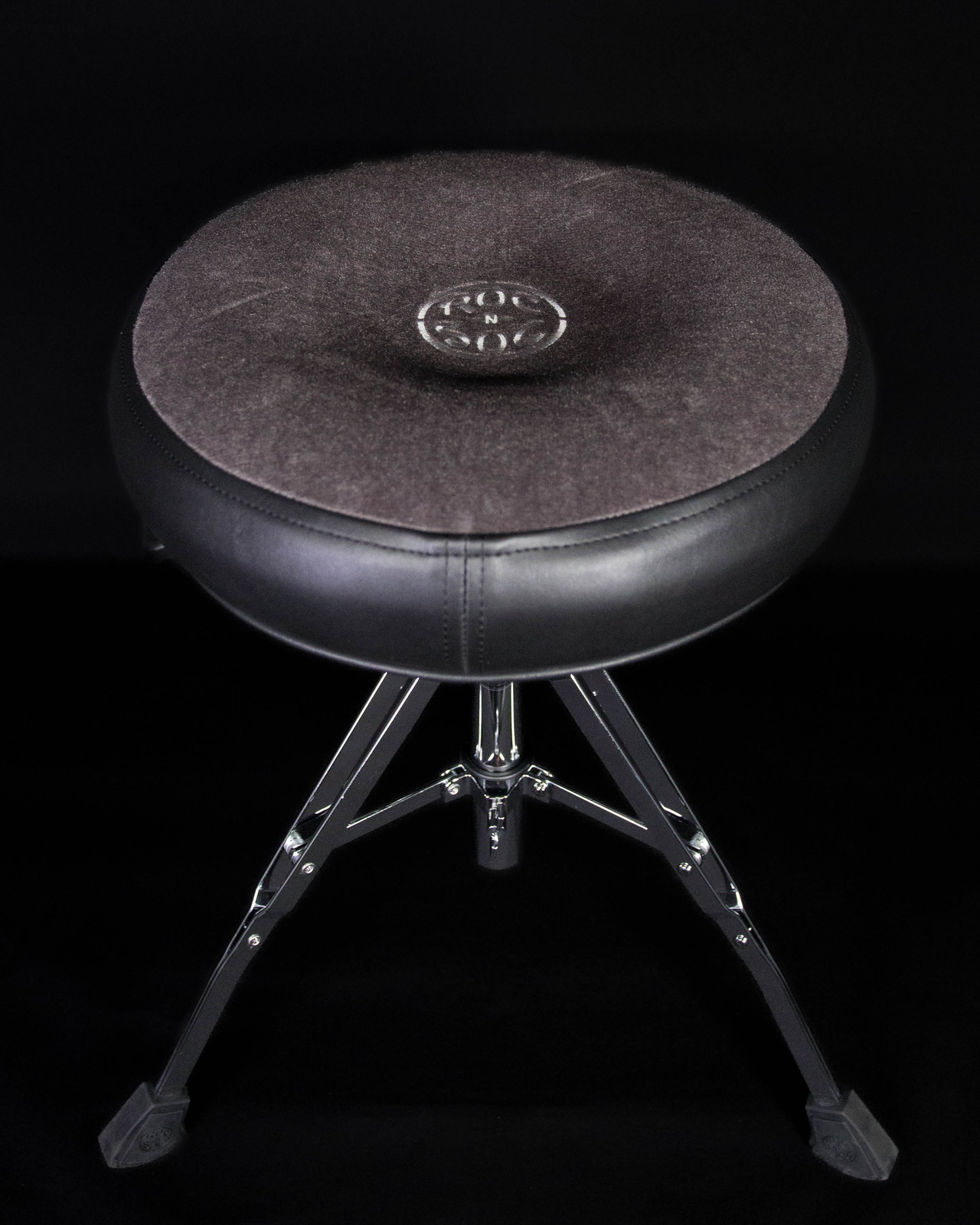 Roc-N-Soc Extended Base Round Throne - Grey