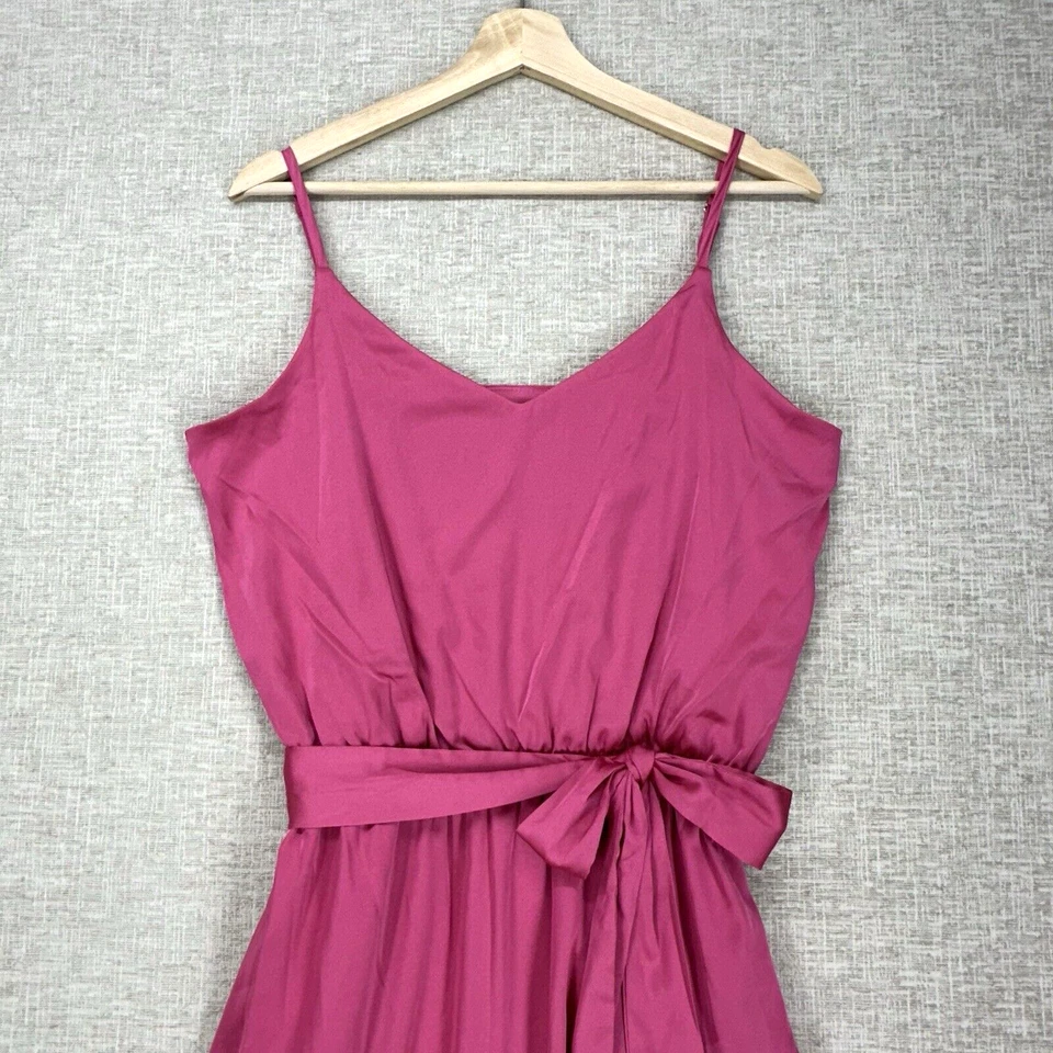 Vestido envolvente sintético Tahari Arthur S Levine talla M rosa mate satinado volantes dobladillo corbata Foto 2 de 4