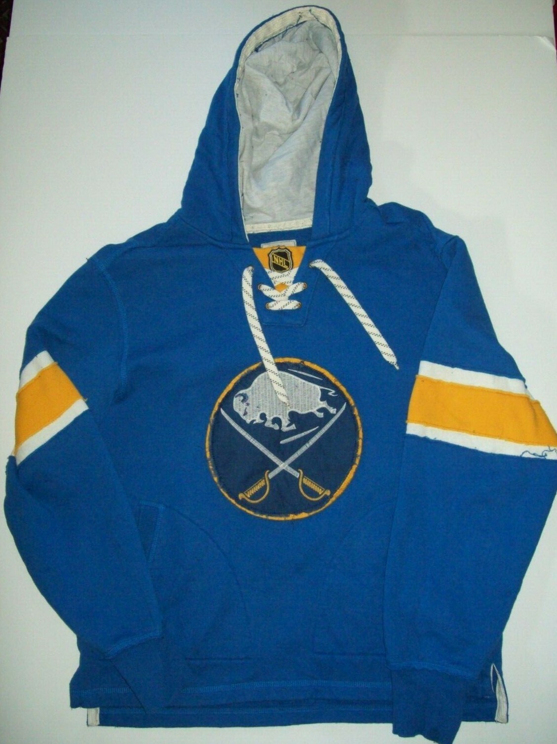 NHL Buffalo Sabres Distressed Mens Medium Hoodie by CCM | eBay