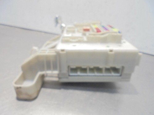 fuse box for TOYOTA LAND CRUISER (J12) 3.0 TURBODIESEL 2002 4955491 - Picture 3 of 17