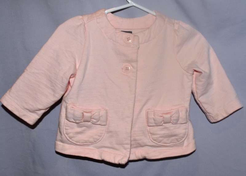 Gently used PERFECT cute light pink jacket w/ bow pockets Baby Gap 3-6M