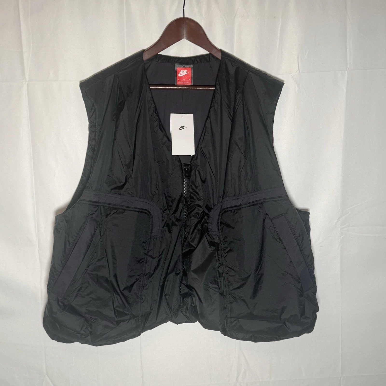 Men's Nike Tech Woven Vest Black Loose Lightweight $180 HM4262-010 Size XL