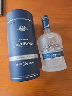 Venezuela Ron Anejo Carupano Rum Reserva 18 Yr Limitada Empty Bottle & Box