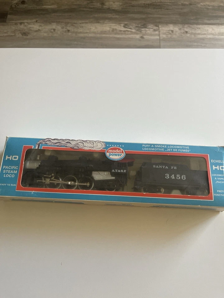 HO SCALE MODEL POWER SANTA FE 4-6-2 PACIFIC #3456 RUNS GREAT LIGHTS WORK KADEE - Image 2 of 2