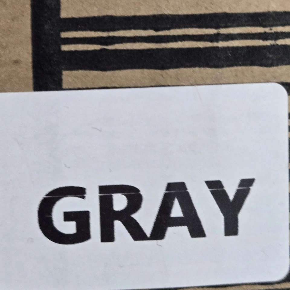 PINK Victoria's Secret Women Sports Bra Small Gray Unlined Wireless Racerback - Image 3 of 4