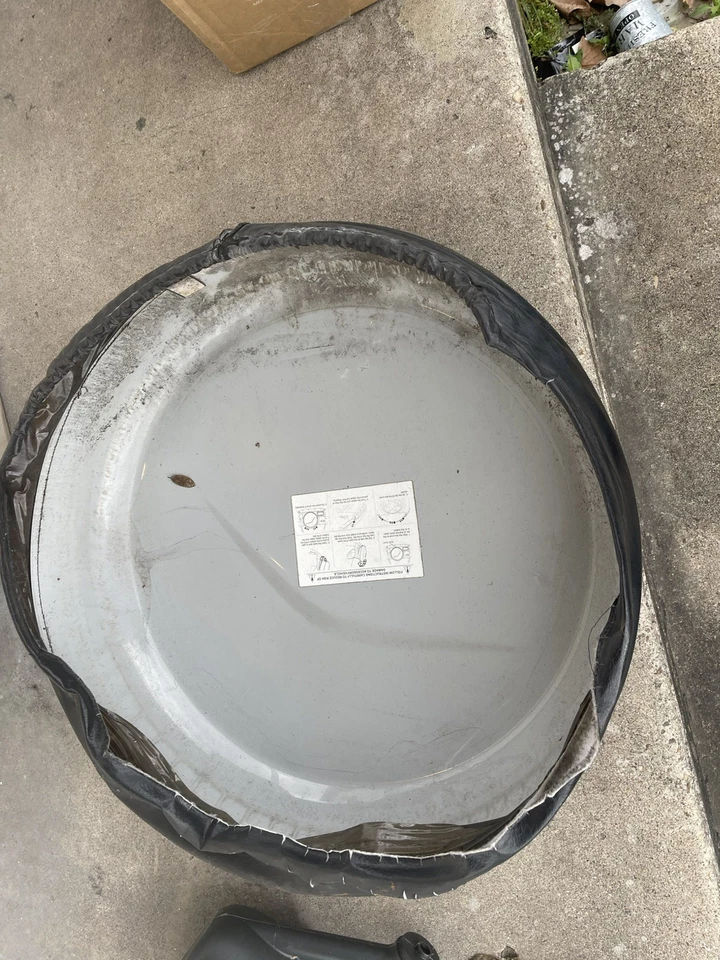 06-12 TOYOTA RAV4 CUBIERTA DE NEUMÁTICO DE REPUESTO OEM PLATA 1F7 (fotos un poco desgastadas) Foto 2 de 4