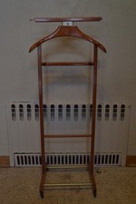 Fratelli Reguitti Brevettato Italian Wood Rolling Valet Stand Rack 1950s Vintage