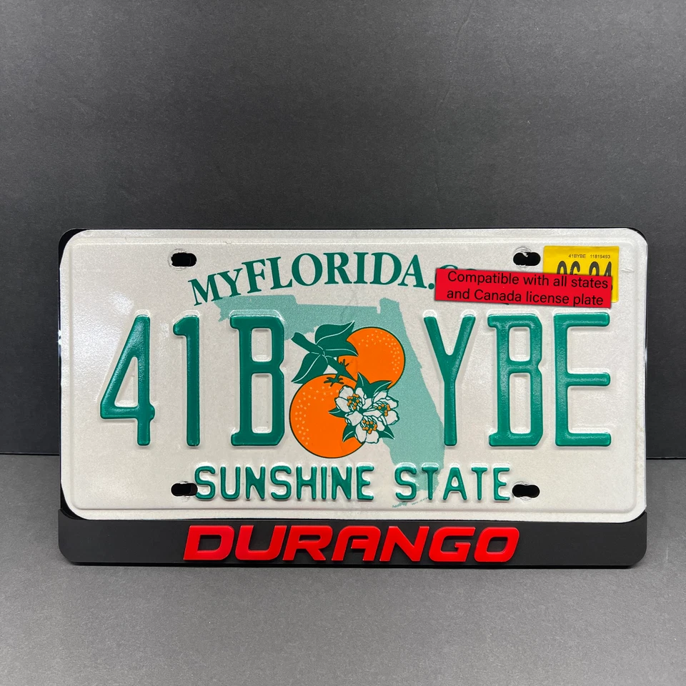 Marco de matrícula personalizado 3D RedDURANGO emblema de coche MULTICOLOR Foto 4 de 4