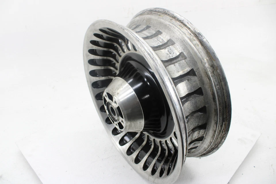 Harley-Davidson Touring Electra Road King 2008-2013 rueda trasera 28 radios 16x5 Foto 4 de 4