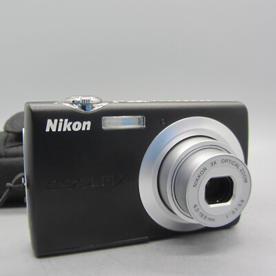 Photography Nikon Coolpix S203 Nikon COOLPIX S203 Red Digital
