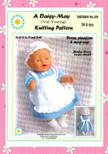  DOLLS KNITTING PATTERN no. 278 for BABYBORN. ( Val Young)