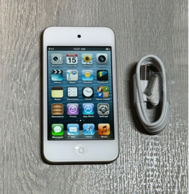 Apple iPod Touch 4th Generation 8GB 16GB 32GB Black / White | eBay