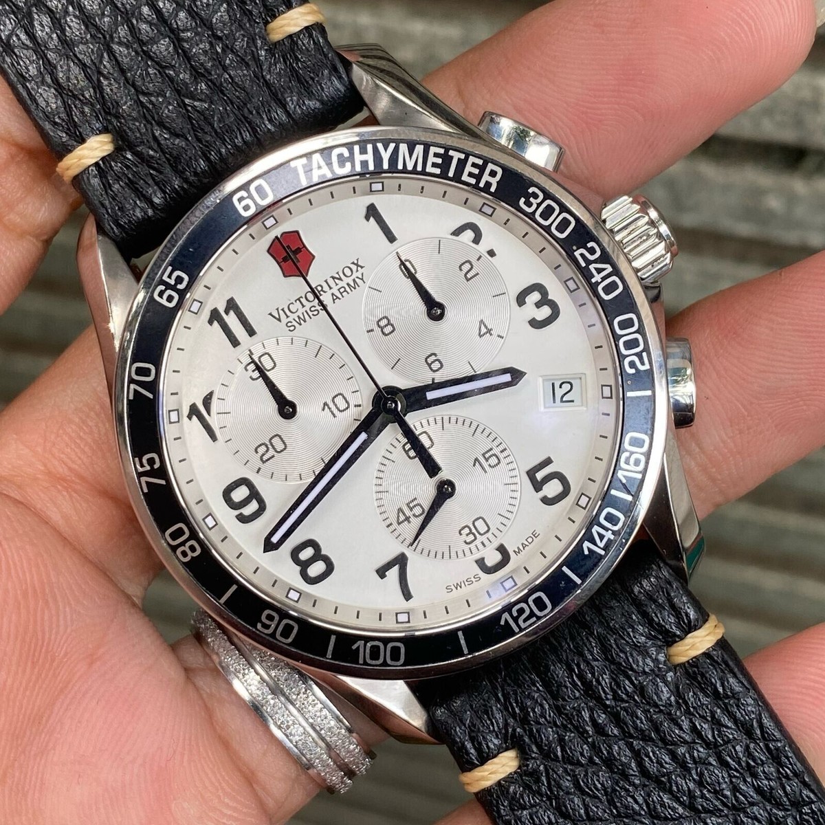 F.Nao　0507 Rare Victorinox Swiss Army Chrono 241496 Chronograph Black Strap