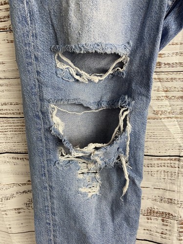 H&M &Denim Jeans Women's Size 30 Boyfriend Jeans Button Fly Heavy Distressed - Picture 4 of 9