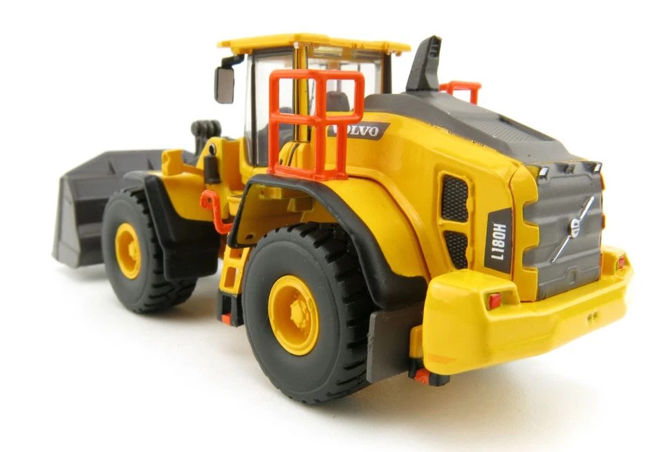First Gear 80-0336 Volvo L180H Wheel Loader Scale 1:87 - Image 2 of 4