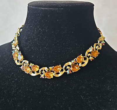 Lisner Signed Gold Tone Orange Oval Rhinestone Choker Necklace 16in Adjustable