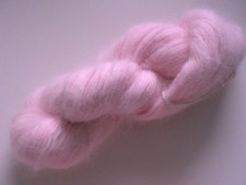 Angora - Wolle 100% handgesponnen