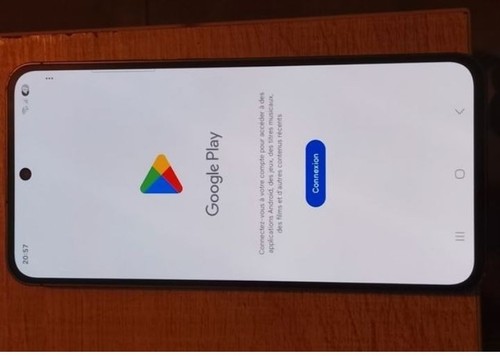 Samsung Galaxy S24 - 128Go - Noir (Déverrouillé) (Dual SIM) - Photo 1/4