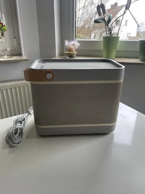 Bang & Olufsen Beolit 15 Bluetooth Lautsprecher, Beige, Akku 24 Stunden - Bild 1 von 4