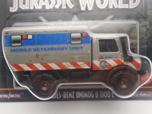 Hot Wheels Retro 2022 Mercedes-Benz Unimog U 1300 L HCP08-4B10 Jurassic World - Imagen 2 de 7