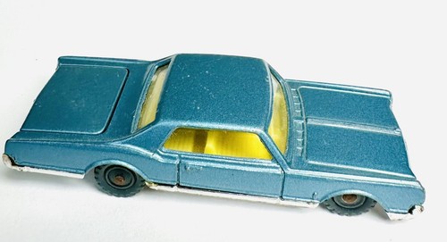 Vintage Husky Blue 1965 Oldsmobile Starfire Coupe 1/64 Diecast/Plastic Olds