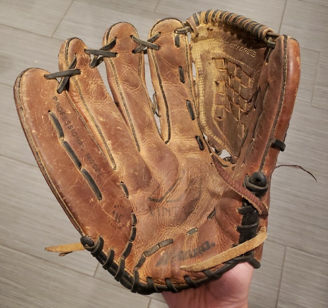 ミミトロリン Mizuno Baseball Glove Professional Model MVT 1251 LHT Vintage