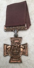 REPLICA OF THE HIGHEST BRITISH MILITARY MEDAL THE VICTORIA CROSS INSTITUTED 1856