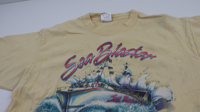 Vintage 90s Sea Blaster Single Stitch T Shirt Mens M/S Fish