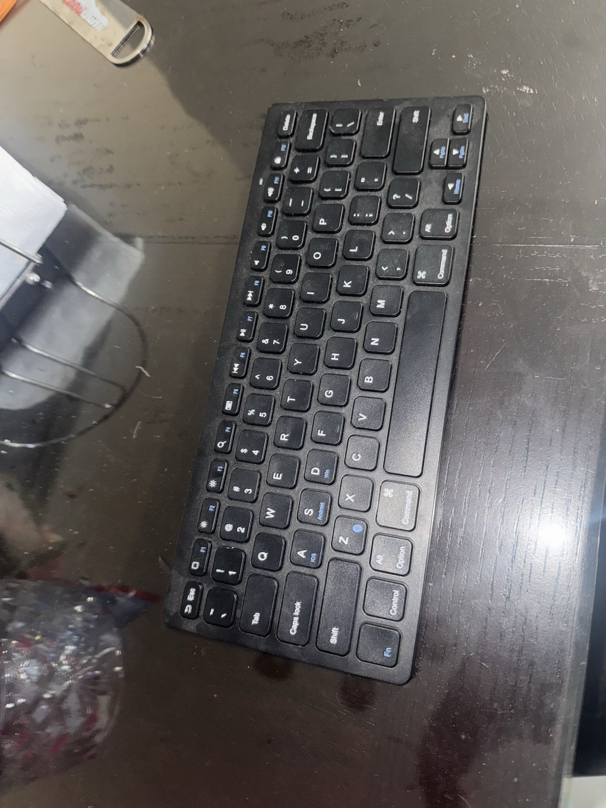 Bluetooth Wireless Keyboard for Laptops and Tablets-image
