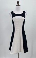 Guess Black White Colorblock Woven Keyhole Neck Fit Flare Dress Sz 8