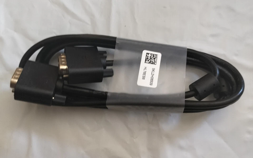 5KL2H06509 Dell 5.5 Feet Male to Male VGA Cable - Image 4 of 4