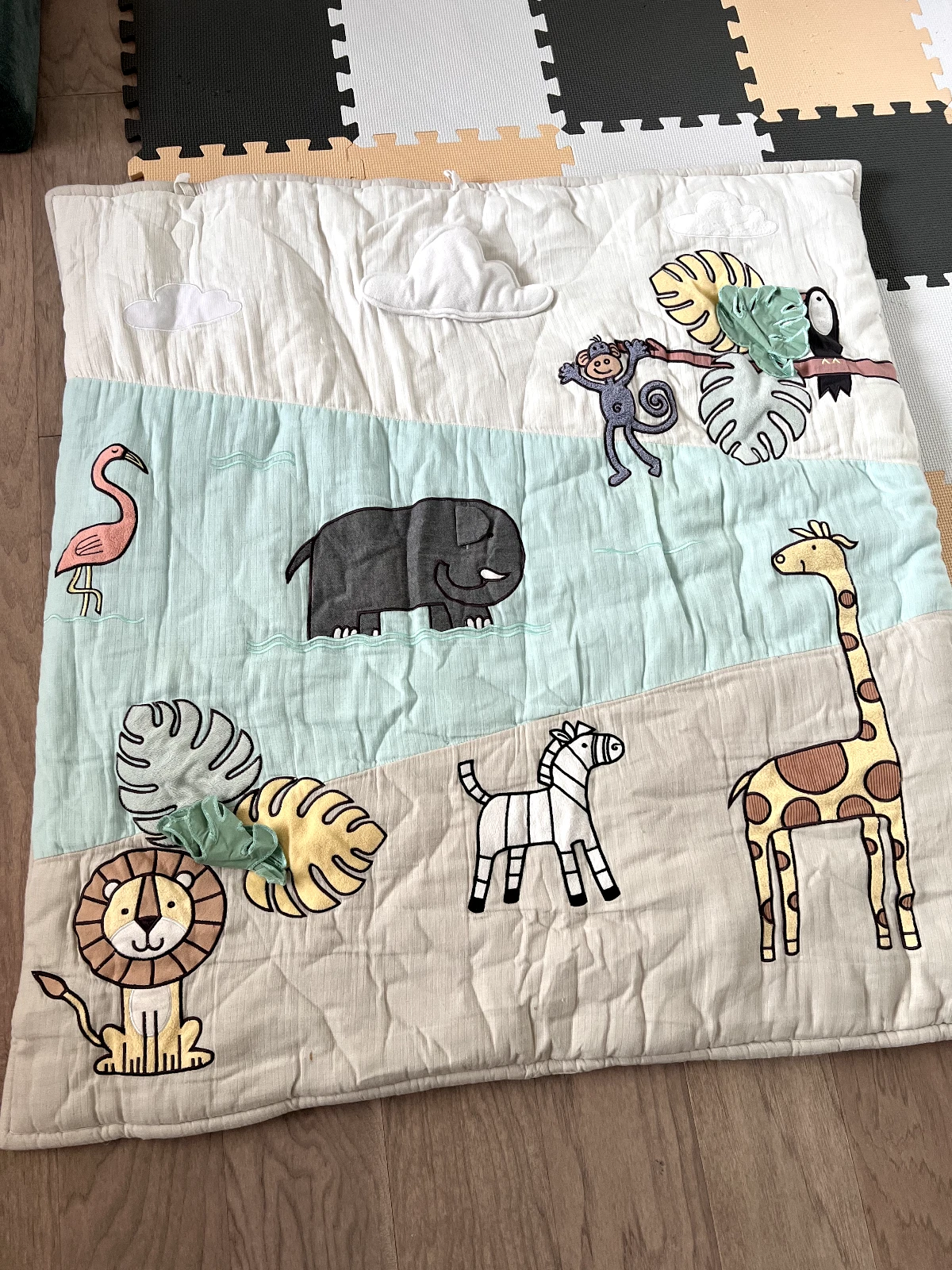 Aden & Anais baby bonding/tummy time playmat XL cotton muslin newborn jungle mat