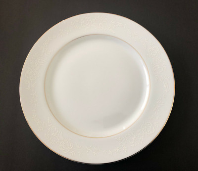 Four Crown China Japan 105 White Velvet Gold Trim - 10-1/4'' DINNER PLATE