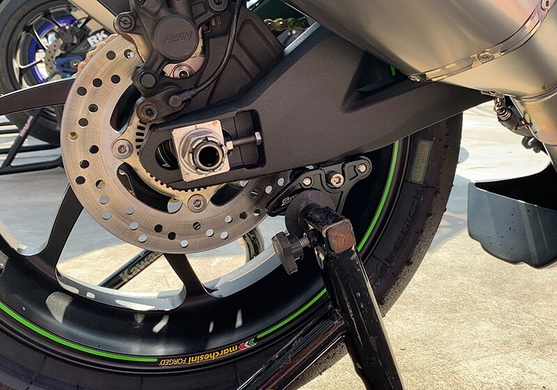 ZX-10R Z900RS Z900 ZX-6R/ZX636 Racing stand hook green with