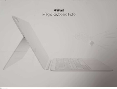 【極美品】Apple magic keyboard Folio A2695 Apple Magic Keyboard Folio for iPad (10th generation) Model A2695
