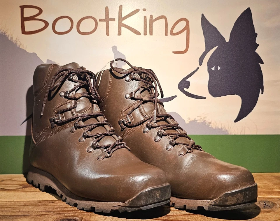 Iturri lightweight Patrol Hiking, Fishing, Walking, Outdoors Boots UK 10 M  - Image 2 of 4