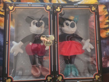 DISNEY LIMITED RELEASE MICKEY AND MINNIE MOUSE COLLECTIBLE PLUSH DOLL