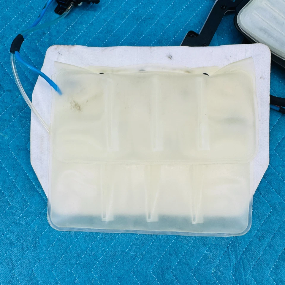 Оригинальная система поддержки и массажа поясницы переднего левого сиденья 2012–2017 BMW 650i 572407001 - Изображение 4 из 4