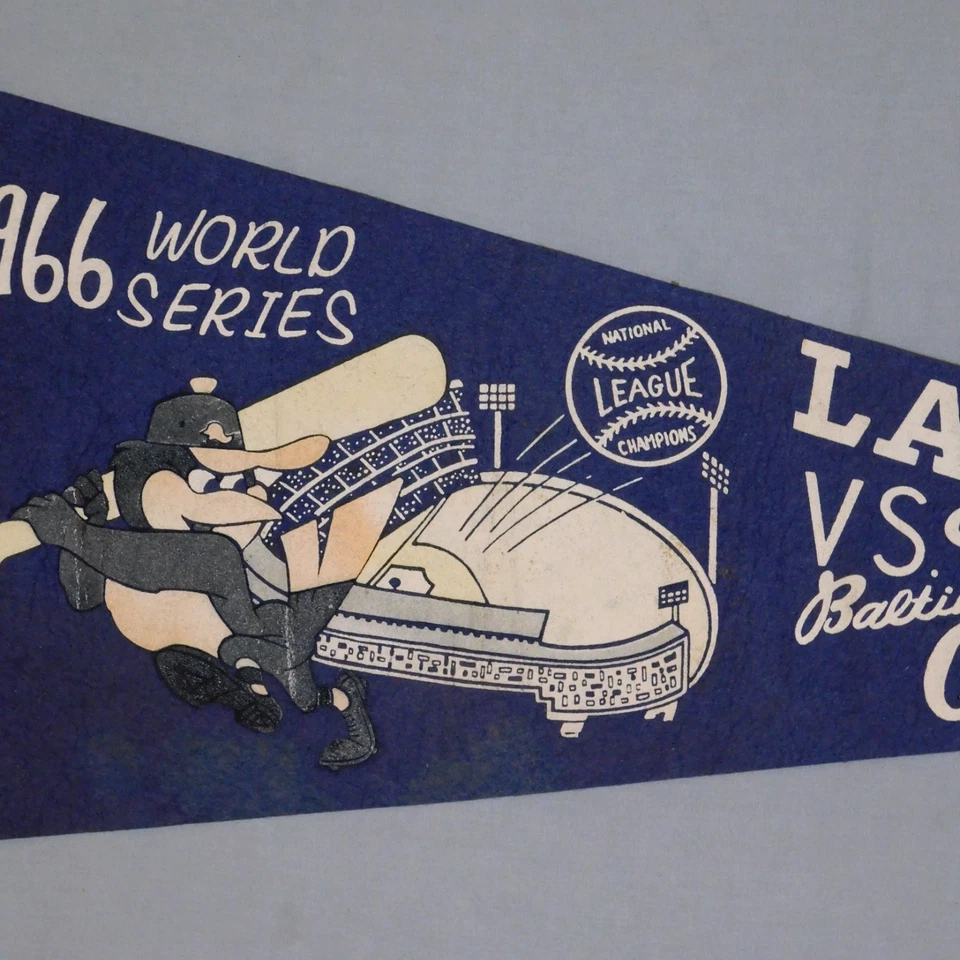 Banderín de béisbol tamaño completo vintage original 1966 SERIE MUNDIAL Dodgers vs Orioles Foto 4 de 4