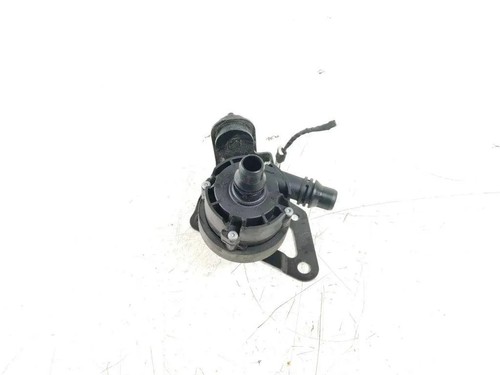 BMW X5 F15, F85 Zirkulationswassermotor 7643949 2.00 2017 31926786