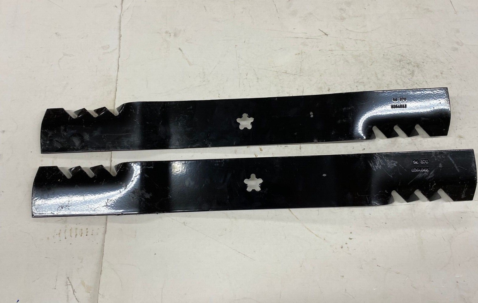 Courroie Sp&eacute;cifique AYP - HUSQVARNA - ROPER - 123796x