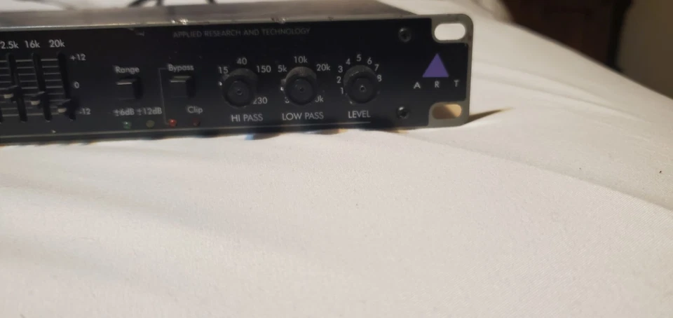 ART Model 351 31-Band Graphic Equalizer NOS - Image 4 of 4